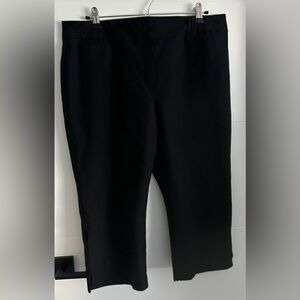 Reitmans Women’s Crops- Size 15